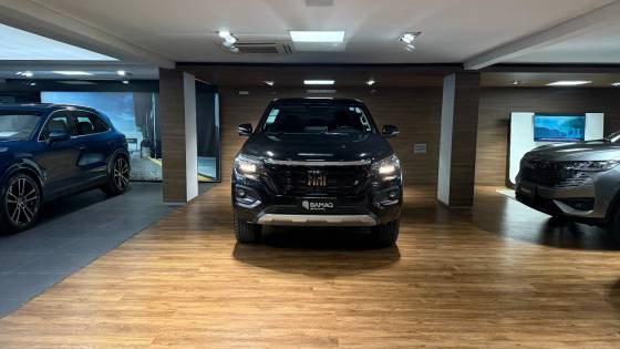 FIAT TITANO 2.2 TURBO DIESEL VOLCANO 4X4 AT6 FIAT TITANO 2.2 TURBO DIESEL VOLCANO 4X4 AT6